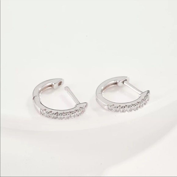 𝅺NEW 14k Gold/Silver/Rose Gold Plated CZ Hoop Earrings - Picture 7 of 14